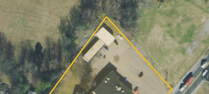3205 Hwy 31st W