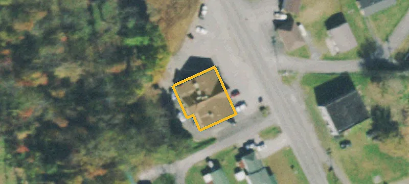 820 Lk Ave