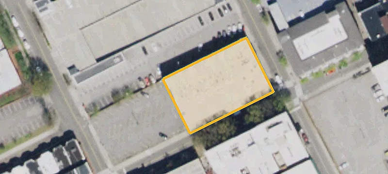 505 Un Ave, Unit 216