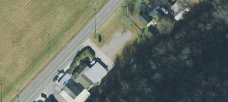 1333 Louisville Hwy