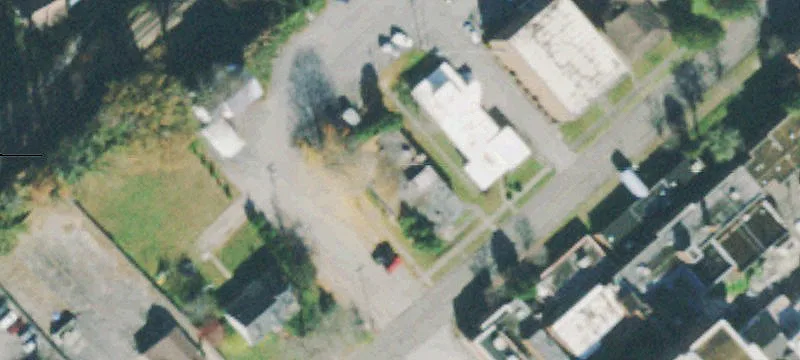 401 Devonia St