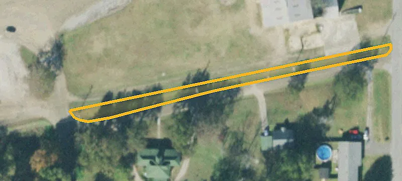 Tomlin St