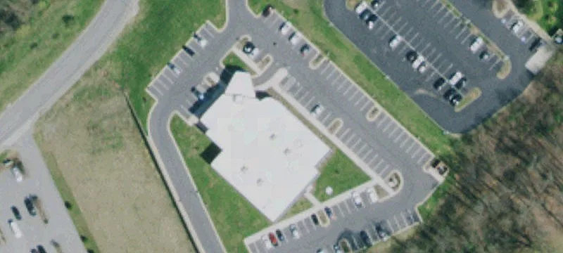 340 Steeles Rd