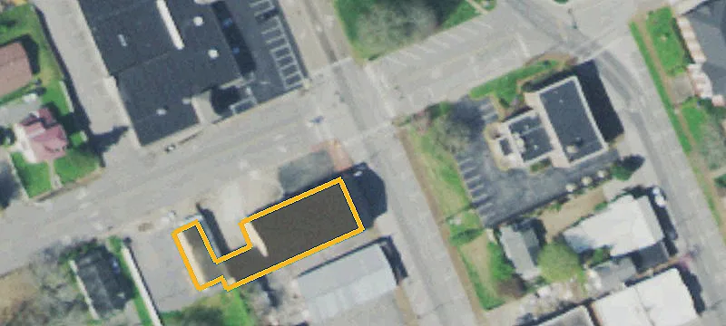 5 College St