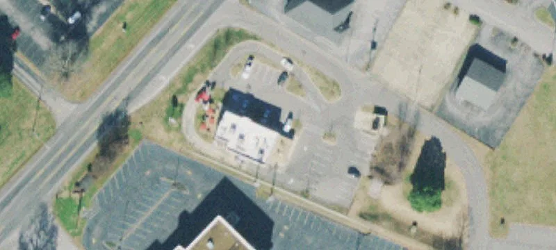 1221 Trotwood Ave