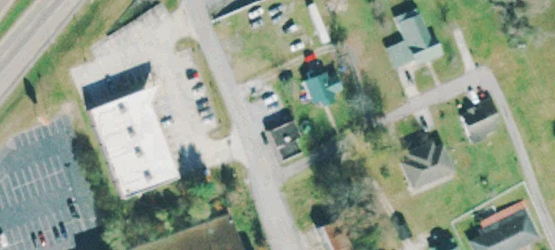 145 Russell Ave