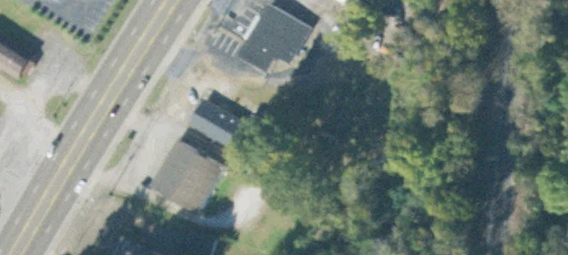 1012 Hwy 51st N