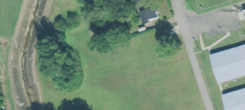 215 Woodlawn Ave