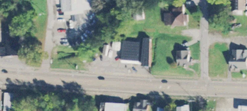 132 Main St