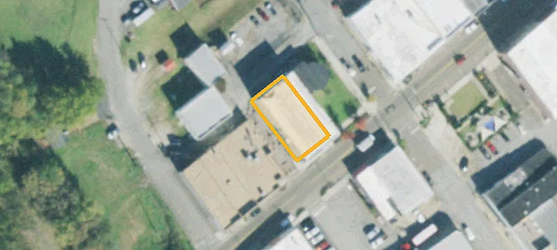 106 Main St