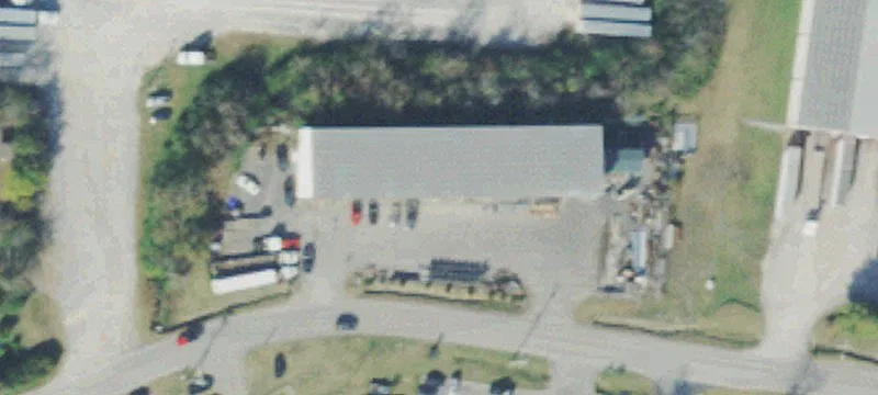 805 10th Blvd
