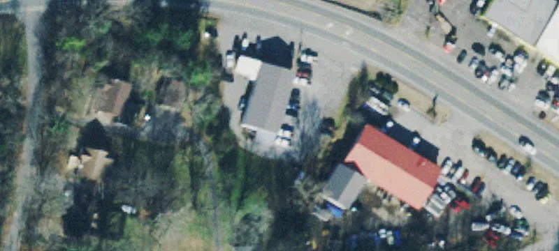 511 Kraft St