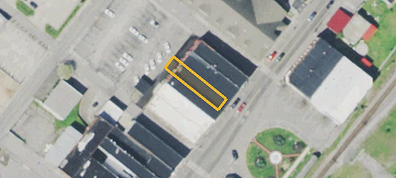 307 Main St