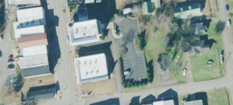 129 Main St