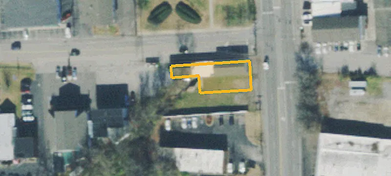 201 Main St