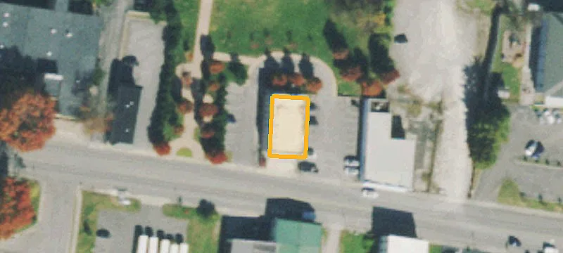 124 Broad St