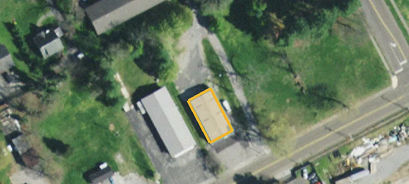 751 Main St