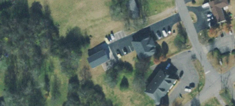 909 Meadowlark Ln