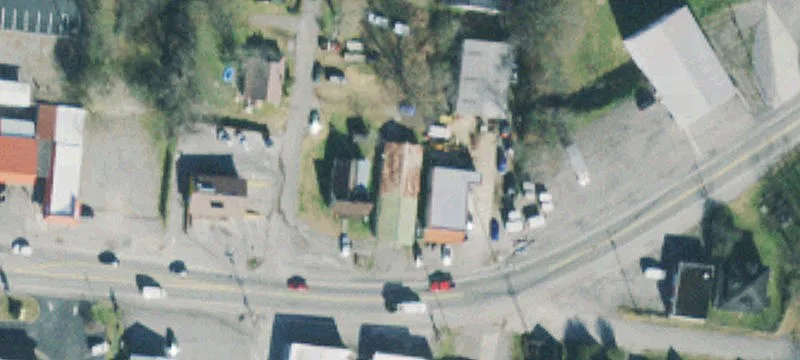 202 Main St