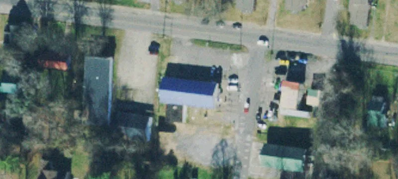 1201 Greenfield Dr