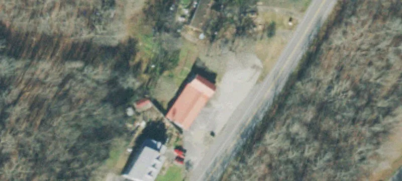 2528 Collinwood Hwy
