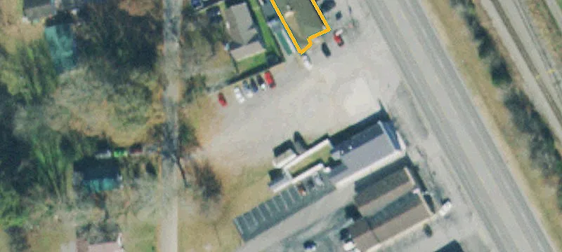 206 Main St