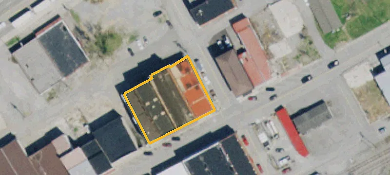 140 Main St