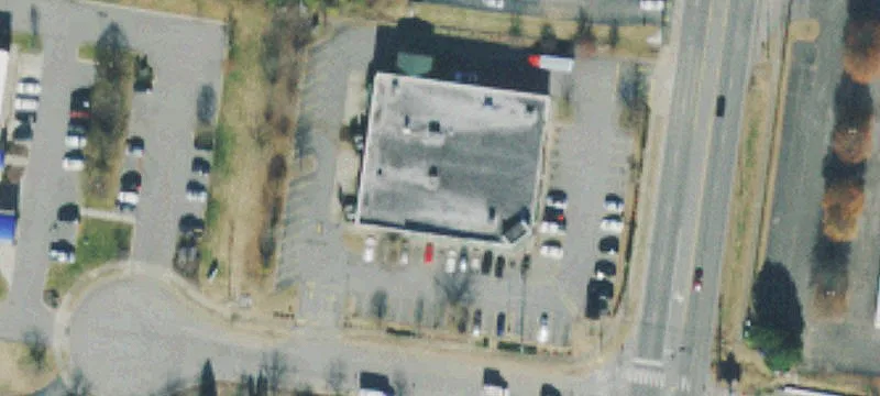 200 Maplewood Ln