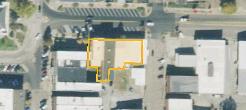 28 Main St