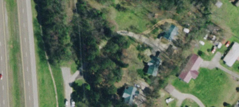 640 Scotch Pne Ln