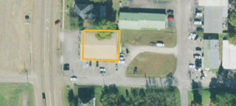 221 Main St