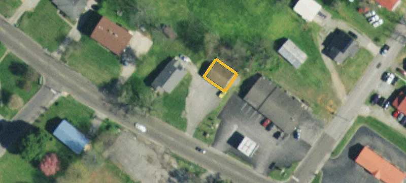1406 Cherokee Dr