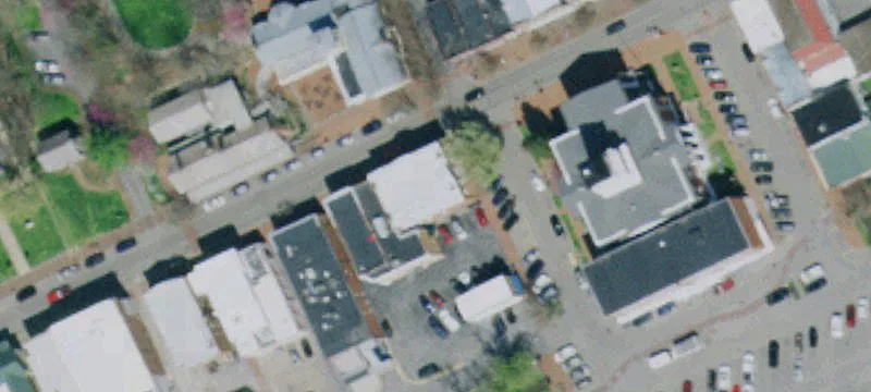 101 Main St