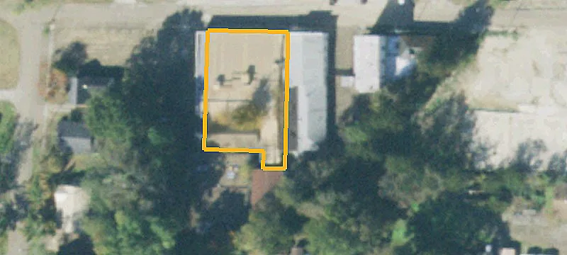 425 Pleasant Ave