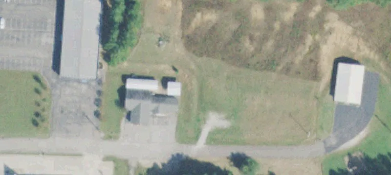 89 Central Ln