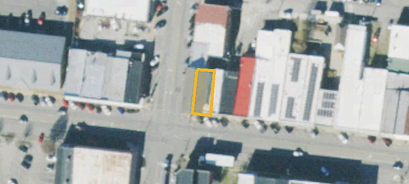 13 Main St