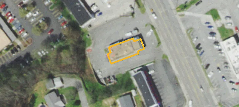 627 Main St