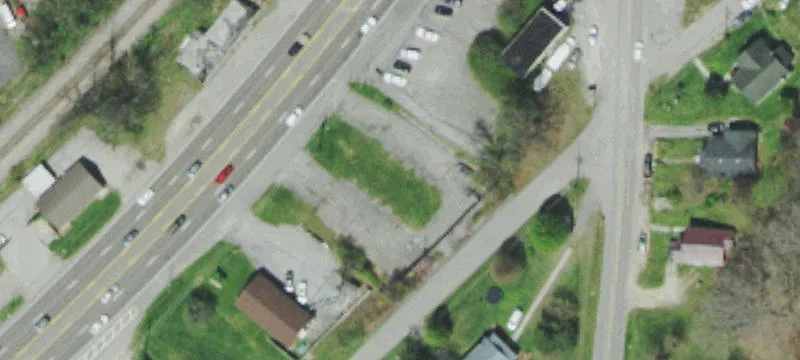 1105 Jacksboro Pike