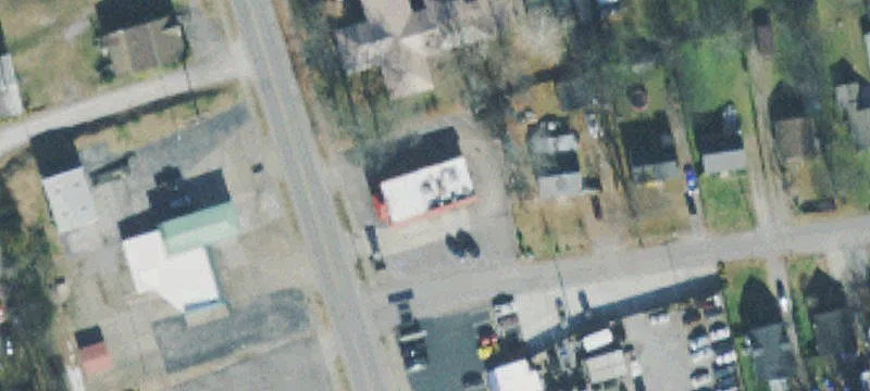 439 Water Ave