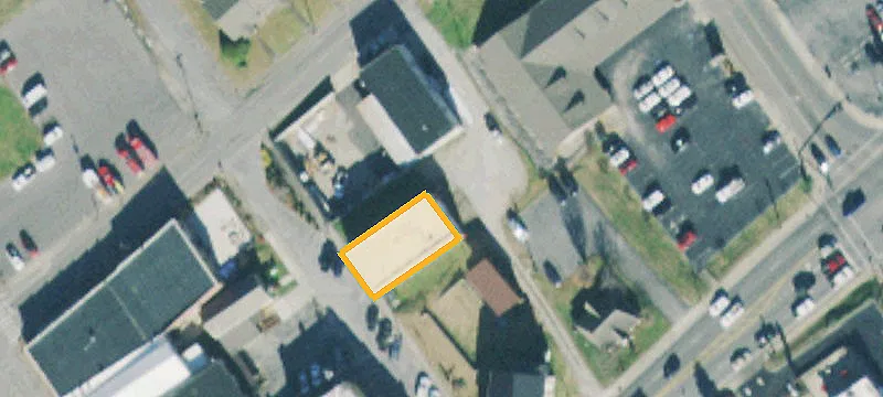 116 College St