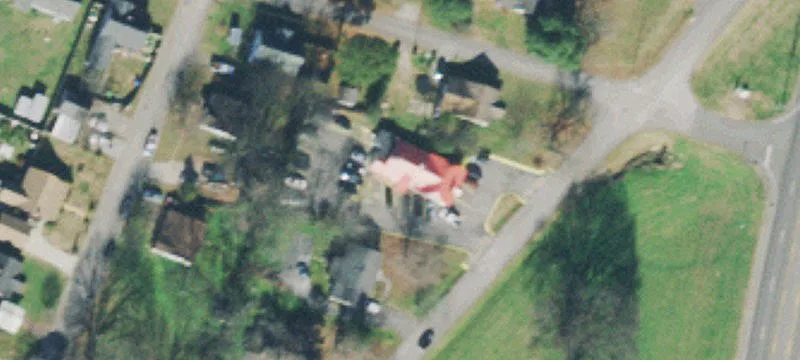 2202 Cir Dr