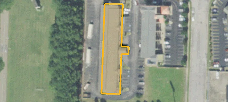 6015 Macon Cv