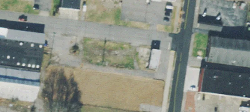 901 Main St