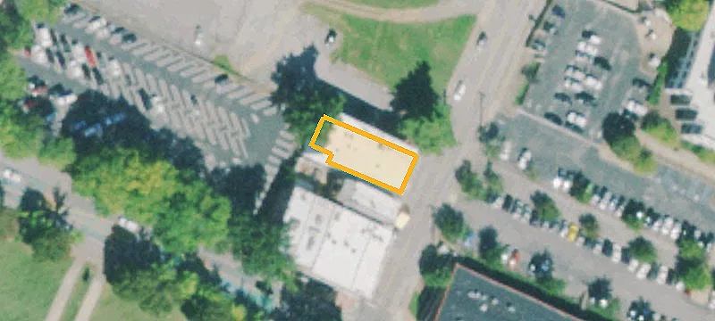 821 Houston St