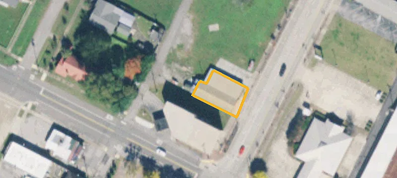 132 Cedar Ave