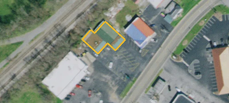 1067 Main Ave