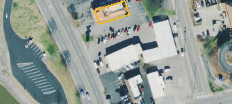 411 Riverside Dr
