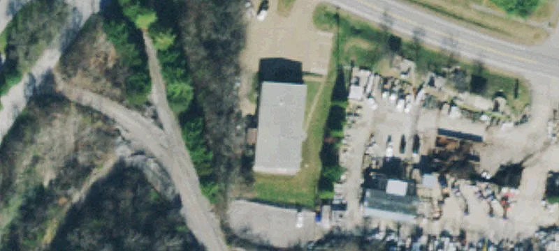911 Downs Blvd