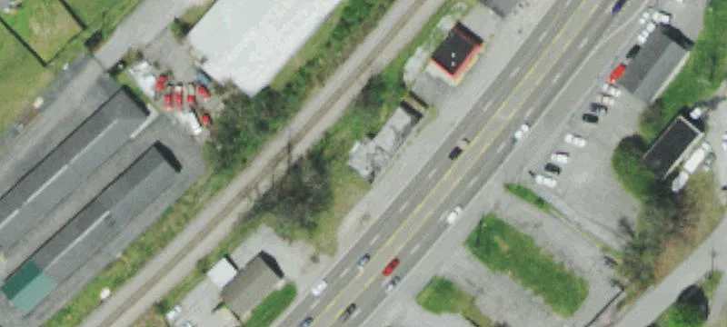 1104 Jacksboro Pike