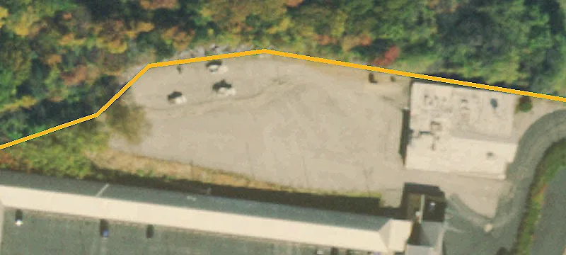 895 Jefferson Ave